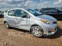 2012 Toyota YARIS фото
