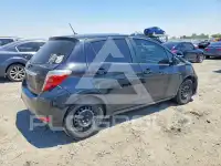 2012 Toyota YARIS фото