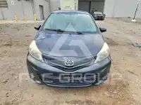 2012 Toyota YARIS фото