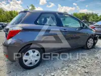 2012 Toyota YARIS фото
