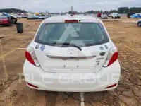 2012 Toyota YARIS фото