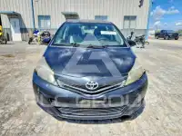 2012 Toyota YARIS фото