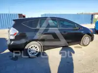 2012 Toyota PRIUS фото