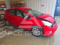 2012 Toyota PRIUS фото