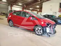 2012 Toyota PRIUS фото