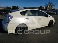 2012 Toyota PRIUS фото