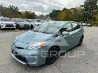 2012 Toyota PRIUS фото