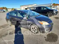 2012 Toyota PRIUS фото