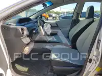 2012 Toyota PRIUS фото