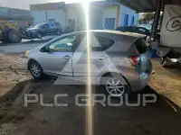 2012 Toyota PRIUS фото