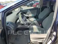 2012 Toyota PRIUS фото
