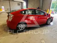 2012 Toyota PRIUS фото