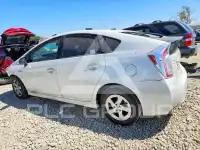2012 Toyota PRIUS фото