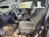 2012 Toyota PRIUS фото