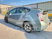 2012 Toyota PRIUS фото