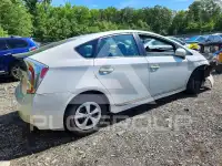 2012 Toyota PRIUS фото