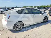 2012 Toyota PRIUS фото