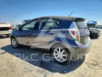 2012 Toyota PRIUS фото