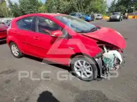 2012 Toyota PRIUS фото