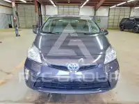 2012 Toyota PRIUS фото