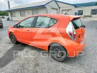 2012 Toyota PRIUS фото