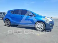 2012 Toyota PRIUS фото