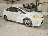 2012 Toyota PRIUS фото