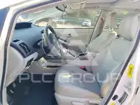 2012 Toyota PRIUS фото