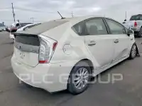2012 Toyota PRIUS фото