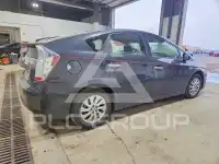 2012 Toyota PRIUS фото