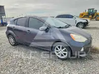 2012 Toyota PRIUS фото