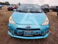 2012 Toyota PRIUS фото