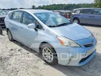 2012 Toyota PRIUS фото