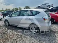 2012 Toyota PRIUS фото