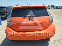 2012 Toyota PRIUS фото