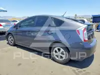 2012 Toyota PRIUS фото