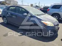 2012 Toyota PRIUS фото