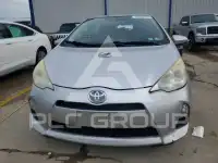 2012 Toyota PRIUS фото