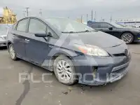 2012 Toyota PRIUS фото