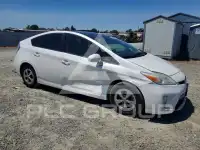 2012 Toyota PRIUS фото