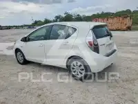 2012 Toyota PRIUS фото