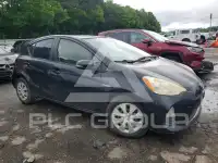 2012 Toyota PRIUS photo