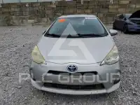 2012 Toyota PRIUS фото