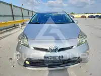 2012 Toyota PRIUS фото
