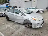 2012 Toyota PRIUS фото