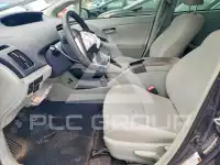 2012 Toyota PRIUS фото