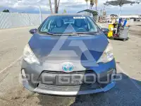 2012 Toyota PRIUS фото