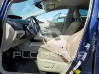 2012 Toyota PRIUS фото