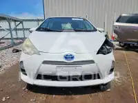 2012 Toyota PRIUS фото