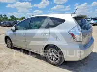 2012 Toyota PRIUS фото